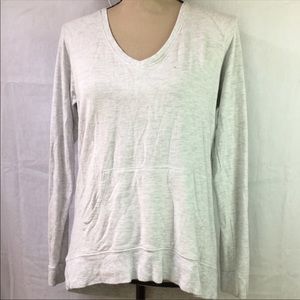 Victoria’s Secret womens M long Sleeve sweater